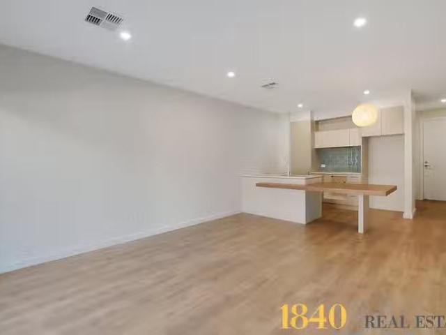 34 Albany Lane, Port Adelaide, SA 5015