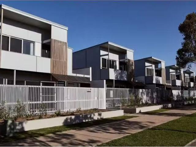 34 Bayshore Dr, Byron Bay House for rent Listed by Cheryl Ken.