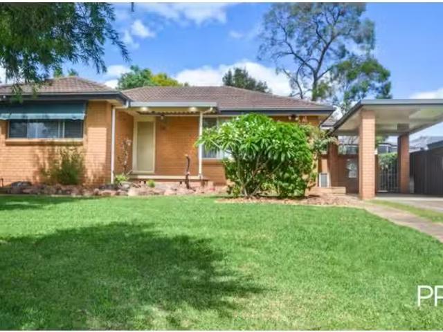 34 Beach St, Emu Plains House for rent Listed by Semra Harb o.