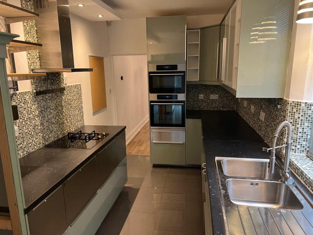 3/4 Bed – Terraced House Walton Street, Leicester, LE3 0DX. £1395 PCM