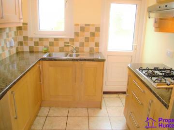 3/4 BEDROOM HOUSE TO RENT IN SEVEN KINGS FOR £1700 PCM