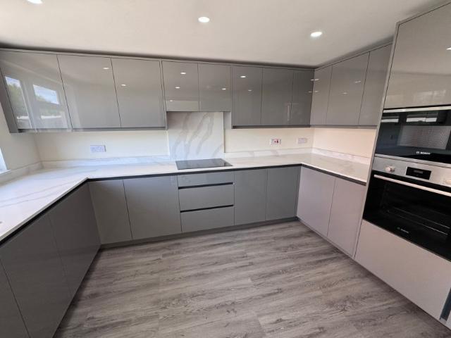 3/4 Bedrooms House Croydon £2,500 pcm