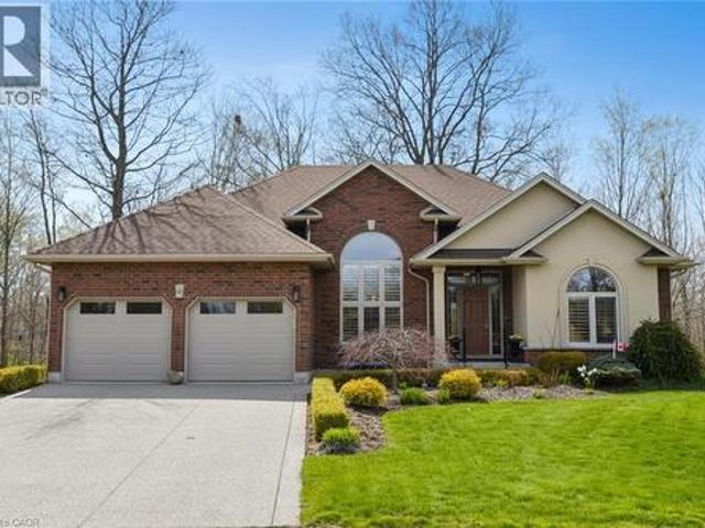 34 Birch Avenue, Port Dover, ON, N0A 1N6 house for sale | Listing ID 40825 | Royal LePage