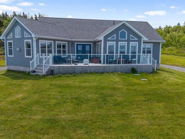 34 Birchwood Ridge, Arisaig, NS, B2G 2L1 house for sale | Listing ID 202608 | Royal LePage