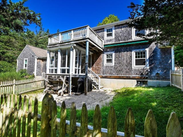 34 Bob White Ln