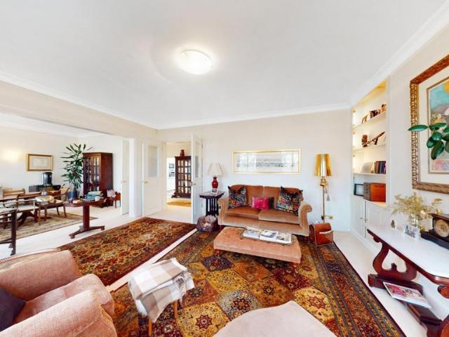 34 Bryanston Square, London, W1H 3 bed apartment to rent £9,750 pcm £2,250 pw