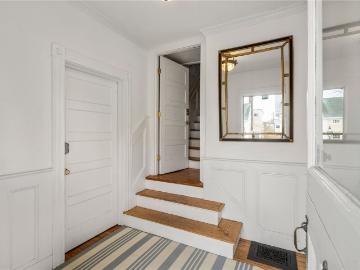 34 Bull St, Newport, RI 02840 | MLS #1413