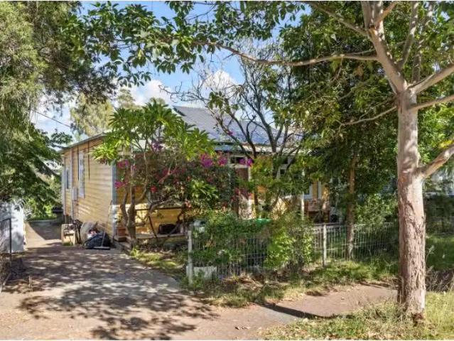 34 Buruda Street, MAYFIELD WEST House for rent Listed by Leas.