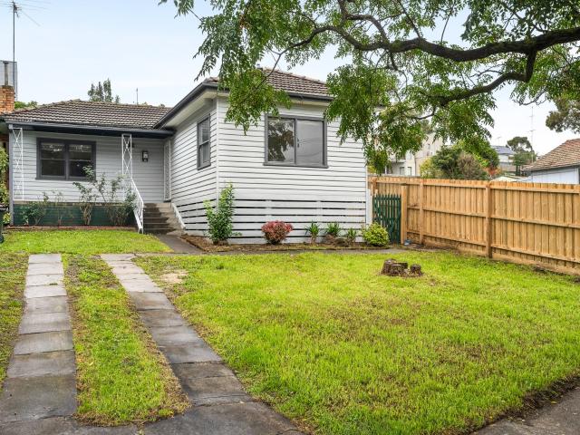 34 Burgundy St, Pascoe Vale