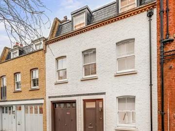 34 Cadogan Lane, London, SW1X 9RT, United Kingdom | 3 bed house for rent #137838132 | Rentberry
