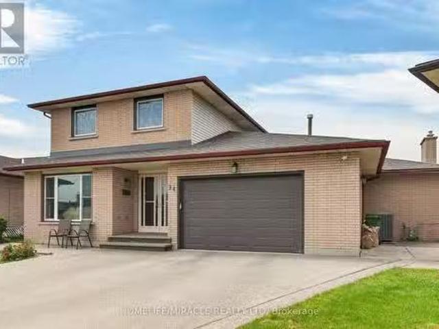 34 Capri Crescent, Hamilton, ON, L8E 4J7 house for sale Lis.