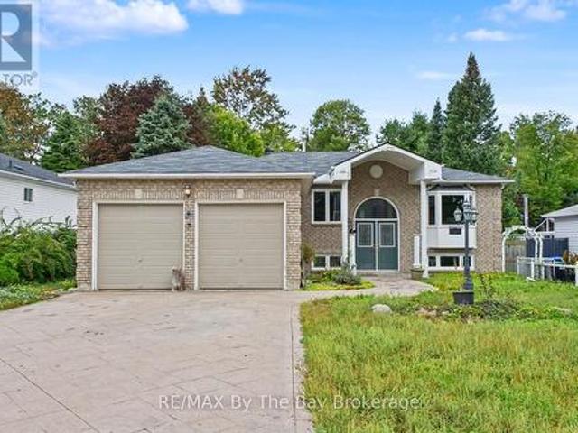34 Caribou Trail, Wasaga Beach, ON, L9Z 1H6 house for sale | Listing ID S13805 | Royal LePage