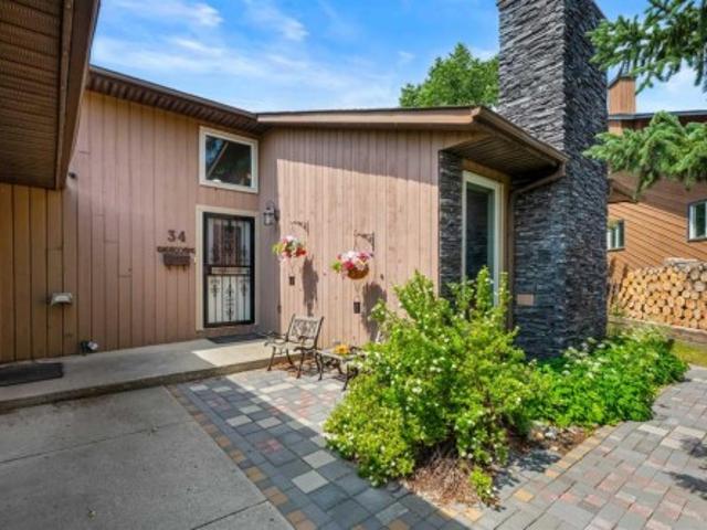 34 Cascade Place, Cochrane, AB, T4C 1G6 house for sale | Listing ID A2331 | Royal LePage