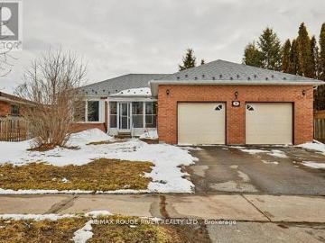 34 Cedar Court, Kawartha Lakes, ON, K9V 6A9 house for sale | Listing ID X13475 | Royal LePage