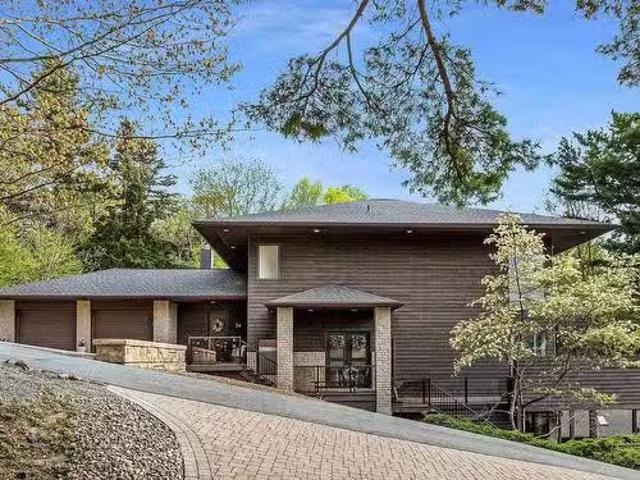34 Cedarbank Terrace, Halifax, NS, B3P 2T4 Luxury House for.
