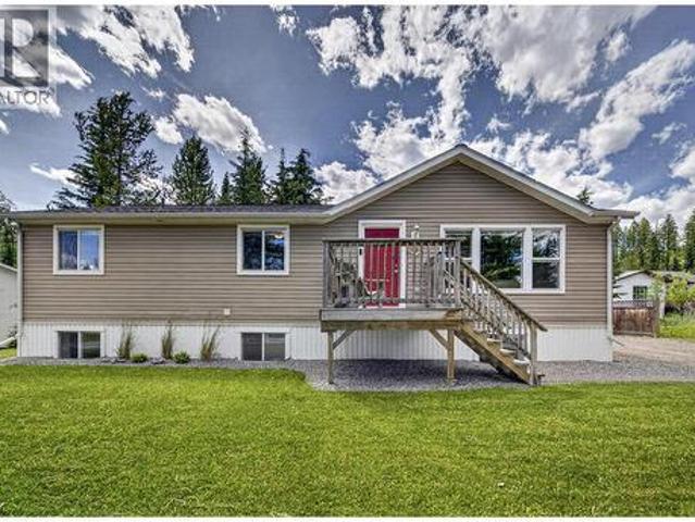 34 Dawson Crescent, Elkford, BC, V0B 1H0 house for sale | Listing ID 10394 | Royal LePage