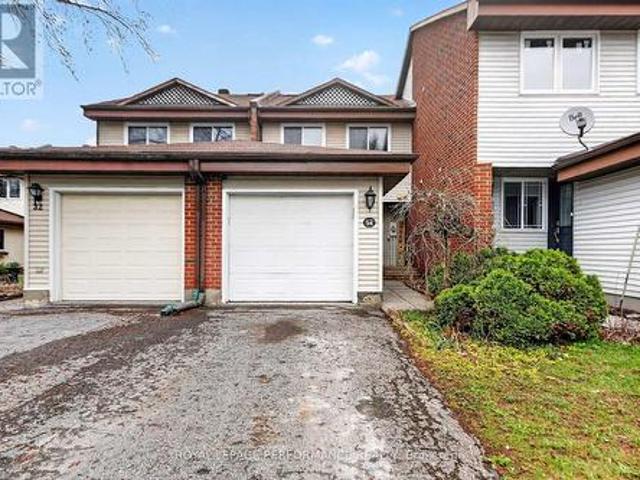 34 Dignard Street, Russell, ON, K0A 1W1 house for sale | Listing ID X13583 | Royal LePage