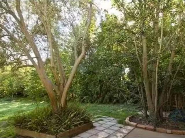 34 Discovery St, RED HILL Townhouse for rent Listed by For Re.