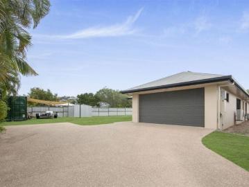 Bushland Beach, Townsville City, Inneston, Yorke Peninsula, Yorke Peninsula, Garden Island, City of Salisbury, South Australia
