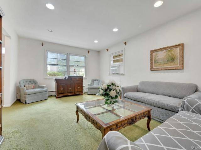 34 Dogwood Drive