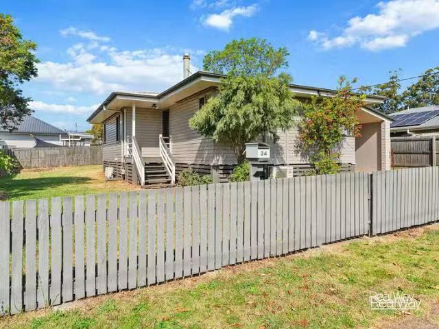 34 Doyle Street, Harlaxton, QLD 4350