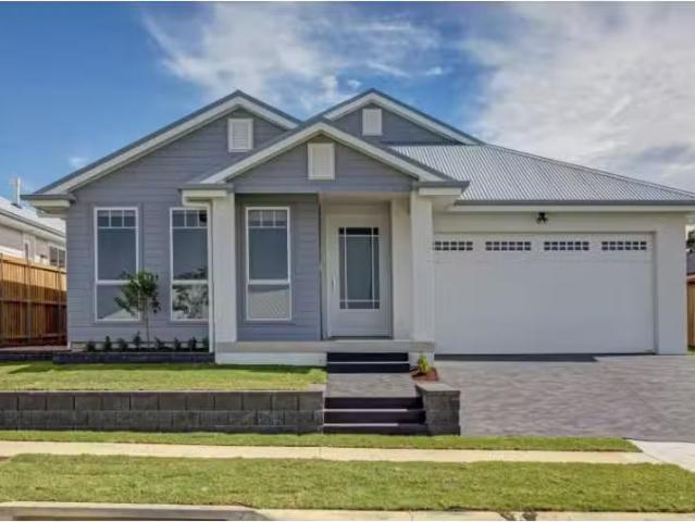 34 Ellwood Way, MOSS VALE House for rent Listed by Rental Enq.