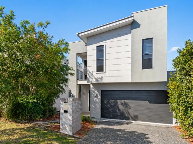 34 emilia street, coomera qld for rent lj hooker