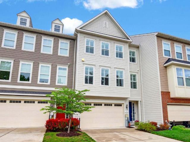 34 Enclave Court