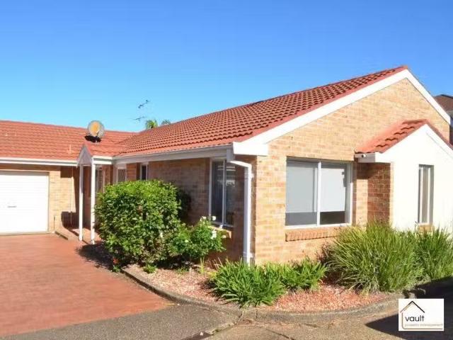 3/4 Ewing Place, BALGOWNIE Apartment for rent Listed by Trace.