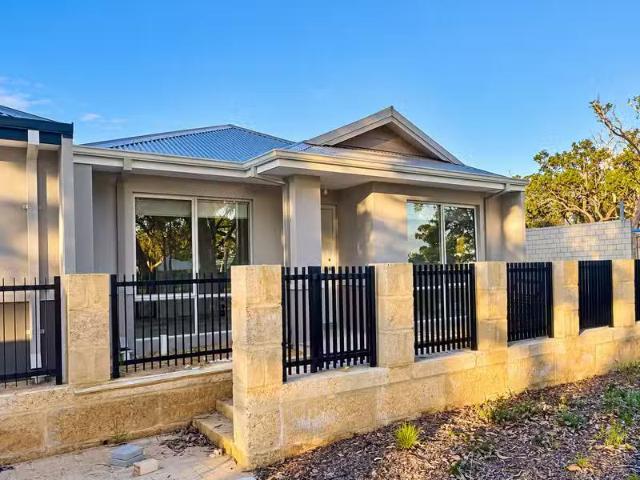 34 Ferntree Lane, COODANUP, WA 6210 House for Rent