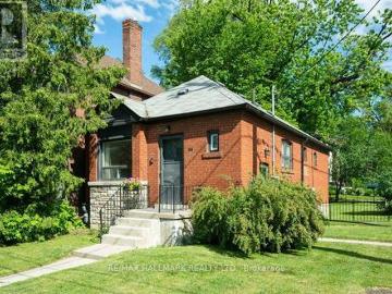 34 Gloucester Grove, Toronto, ON, M6C 2A1 house for sale | Listing ID C13476 | Royal LePage
