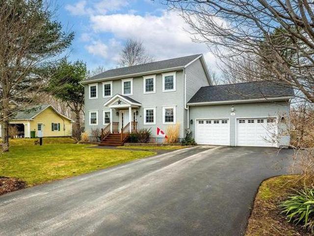 34 Gravenstein Drive, Berwick, NS, B0P 1E0 house for sale | Listing ID 202603 | Royal LePage
