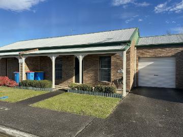 3/4 Hamilton Street, LATROBE, TAS 7307