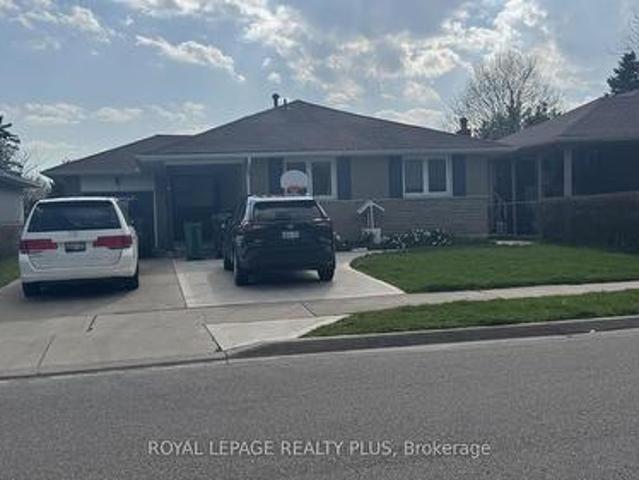 34 Haslemere Avenue, Brampton, ON, L6W 2X4 house for sale | Listing ID W13654 | Royal LePage
