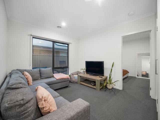 34 Kalamata Avenue, Alfredton, VIC, 3350