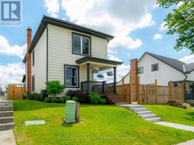 34 King Street, Tillsonburg, ON, N4G 3E5 house for sale | Listing ID X13730 | Royal LePage
