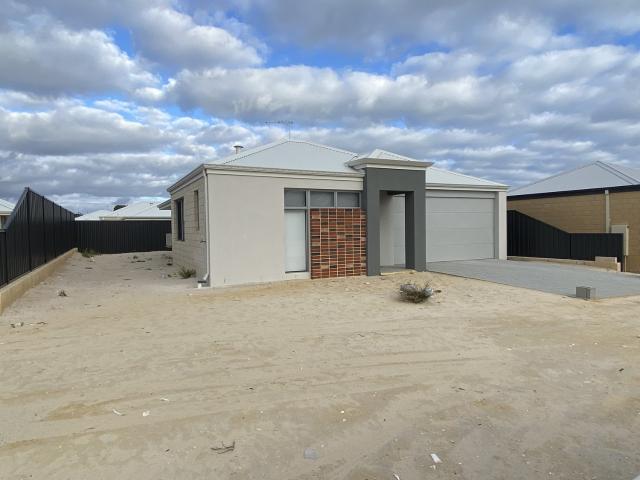 34 Lancelin CrescentTwo Rocks WA 6037, Australia