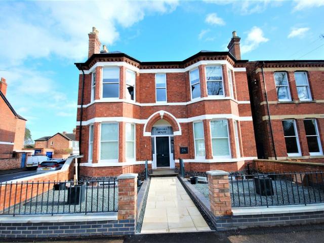 34 Lillington Road, Leamington Spa CV32, 2 bed flat to rent, £1,350 pcm | PrimeLocation