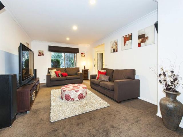 34 Longacres Road