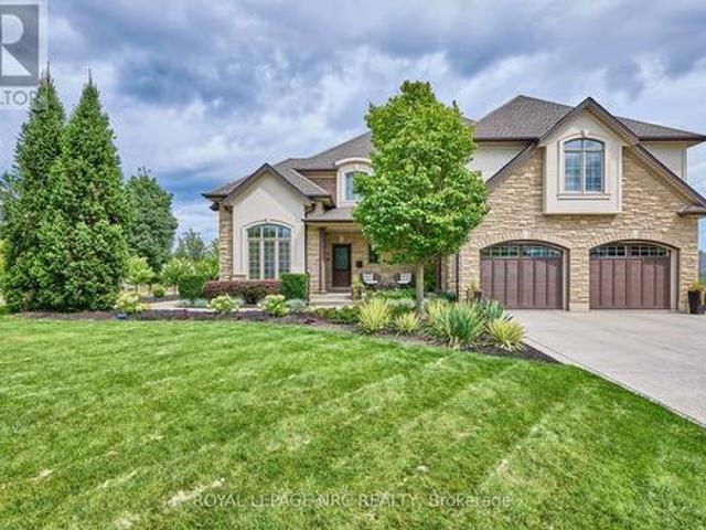 34 Marlene Stewart Drive, Pelham Fonthill, ON, L3E 0S3 Luxury House for sale | Listing ID X13772 | Royal LePage Carriage Trade Luxury Properties