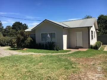 34 Missingham Parade, Robertson, NSW 2577