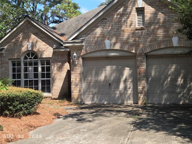 34 N Copperknoll Circle