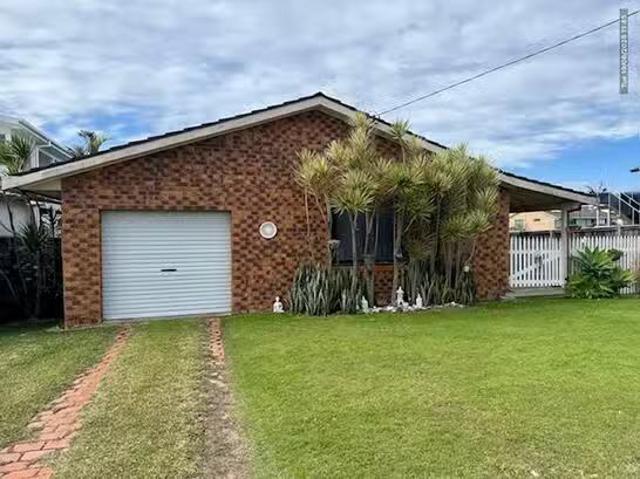 34 Ocean Drive, Wallabi Point, NSW 2430