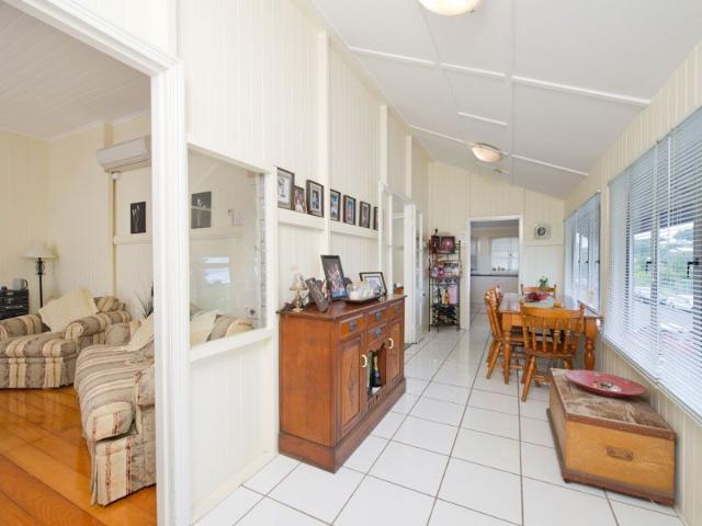 34 Oakwal Terrace, WINDSOR, QLD 4030