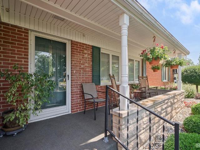 34 Oak Street