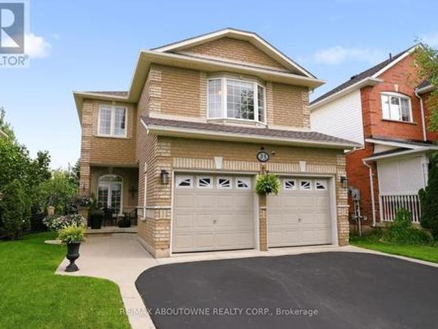 34 Pentland Road, Hamilton, ON, L0R 2H5 house for sale | Listing ID X13469 | Royal LePage