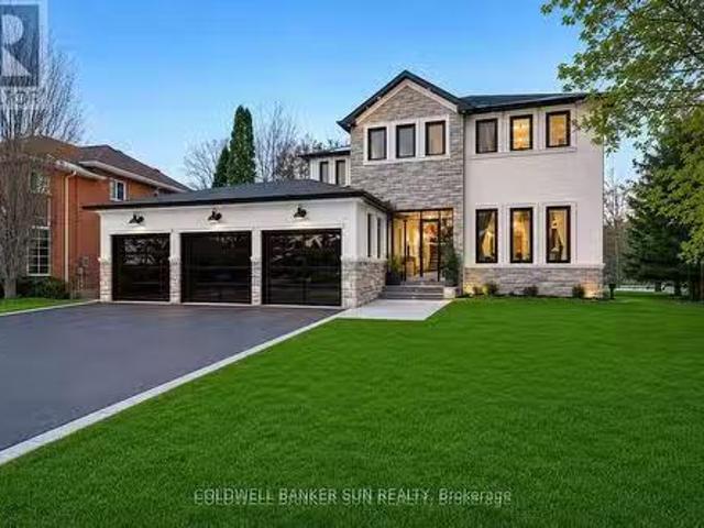 34 Previn Court, New Tecumseth, ON, L9R 1N8 house for sale.