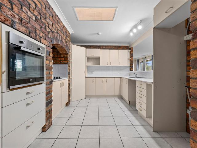 34 Rinavore Street Ferny Grove, QLD 4055