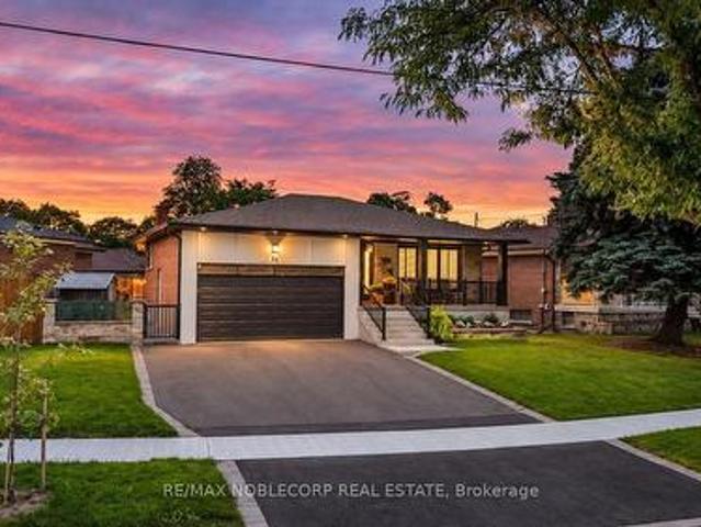 34 Ridgemount Road, Toronto, ON, M9P 1C5 house for sale | Listing ID W13780 | Royal LePage
