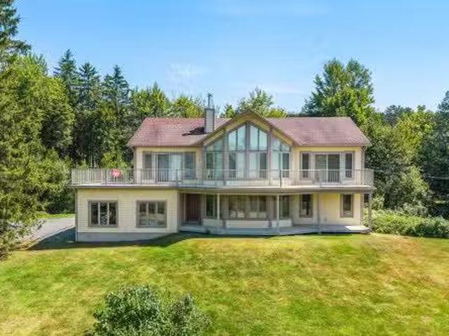 34 Rue Des Tangaras, Orford, QC, J1X 0B9 house for sale Lis.